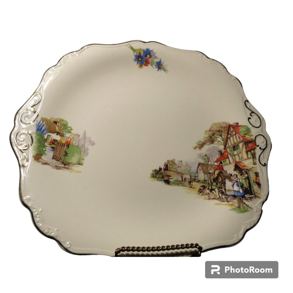 J&G Meakin Sol Dinner Plate The Old Days Country Cottage Fox Hunt Scene 10.75"